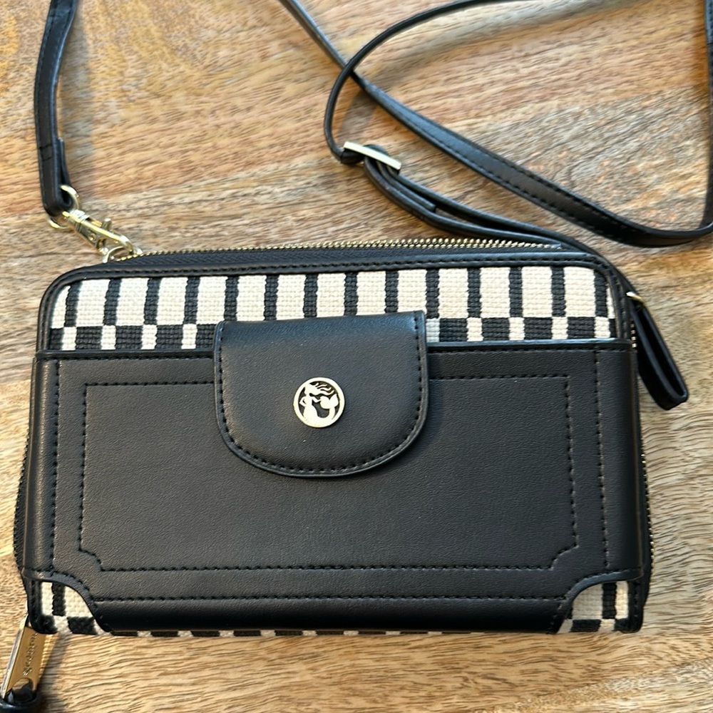 Spartina 449 Black and Cream Crossbody Wallet
